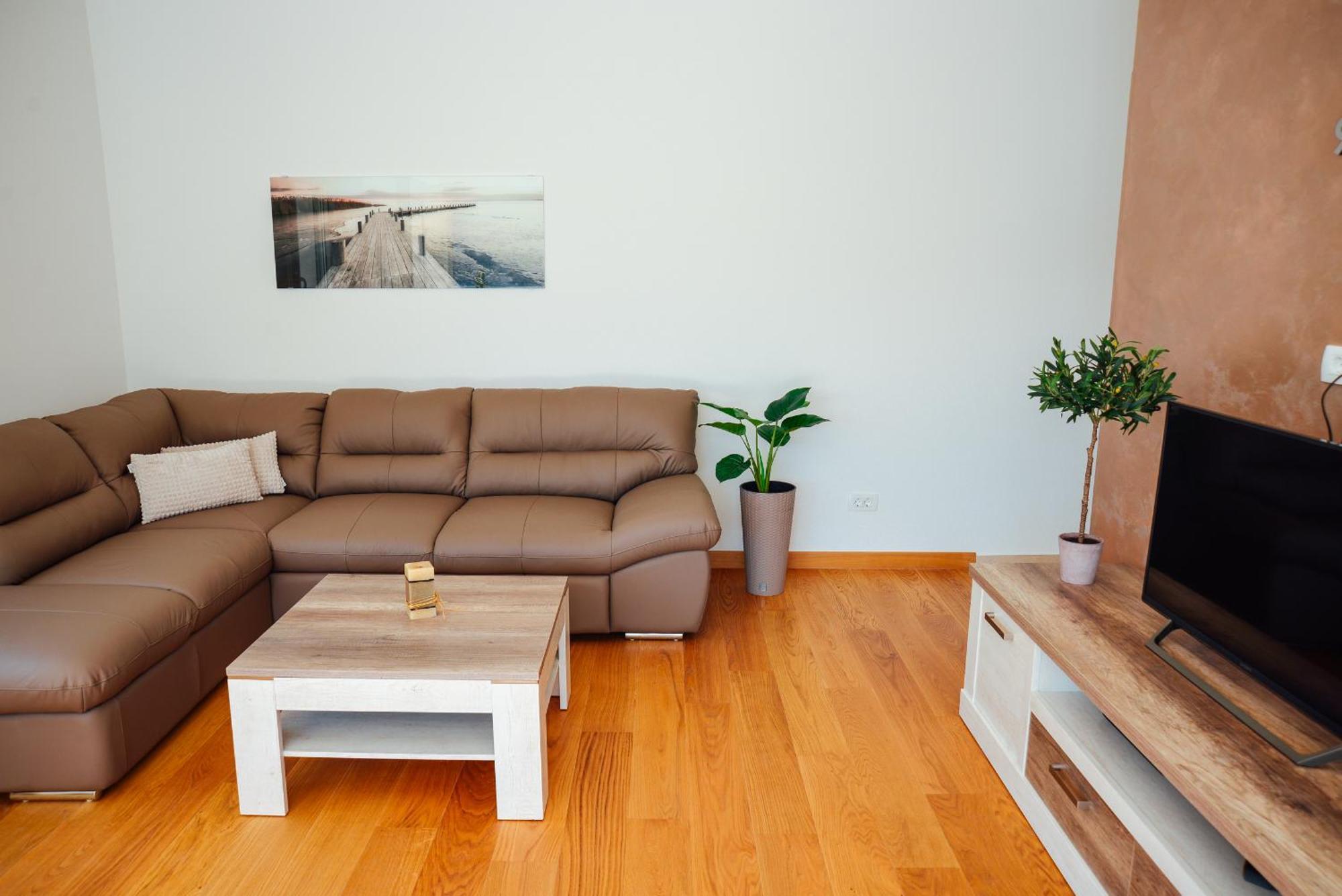 Sea View Apartment For 4 Kotor Exterior photo